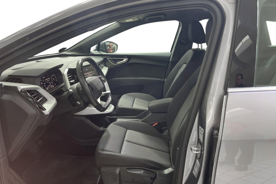 Audi Q4 e-tron 40 Attitude 5d
