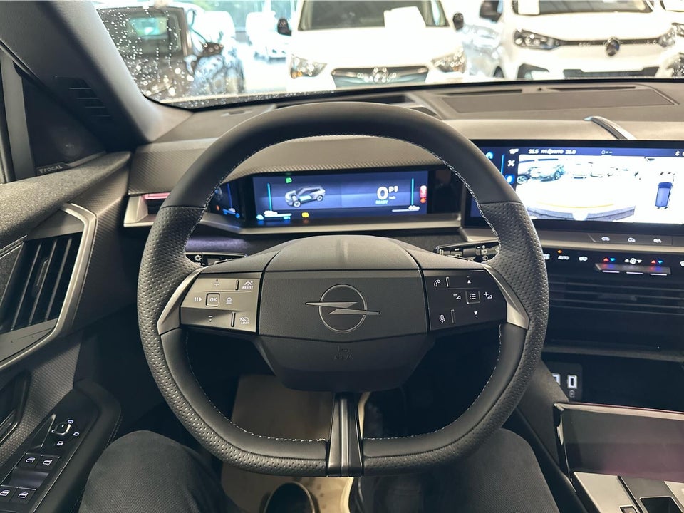 Opel Grandland-e 73 GS Sky 5d