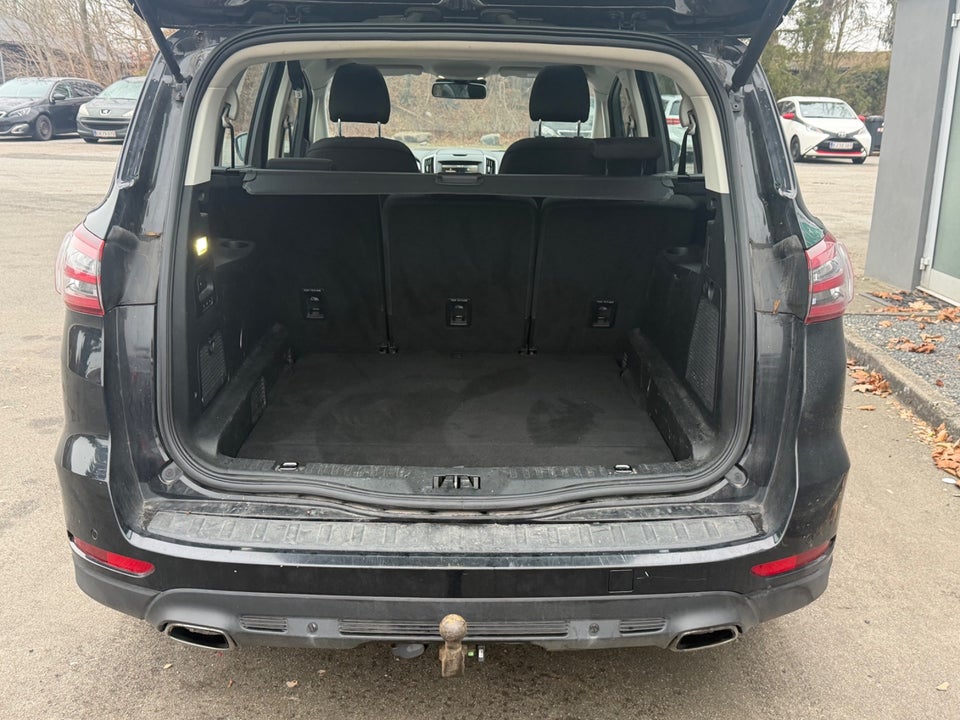 Ford S-MAX 2,0 TDCi 180 Titanium aut. 5d