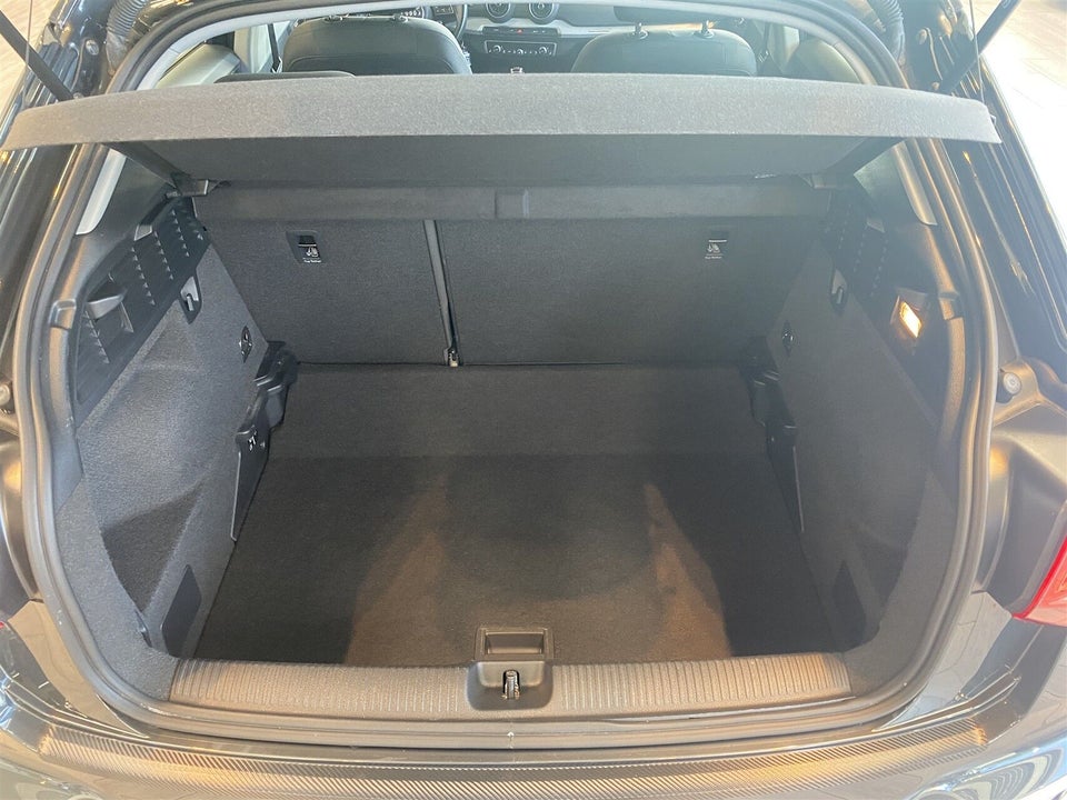 Audi Q2 30 TFSi Prestige 5d
