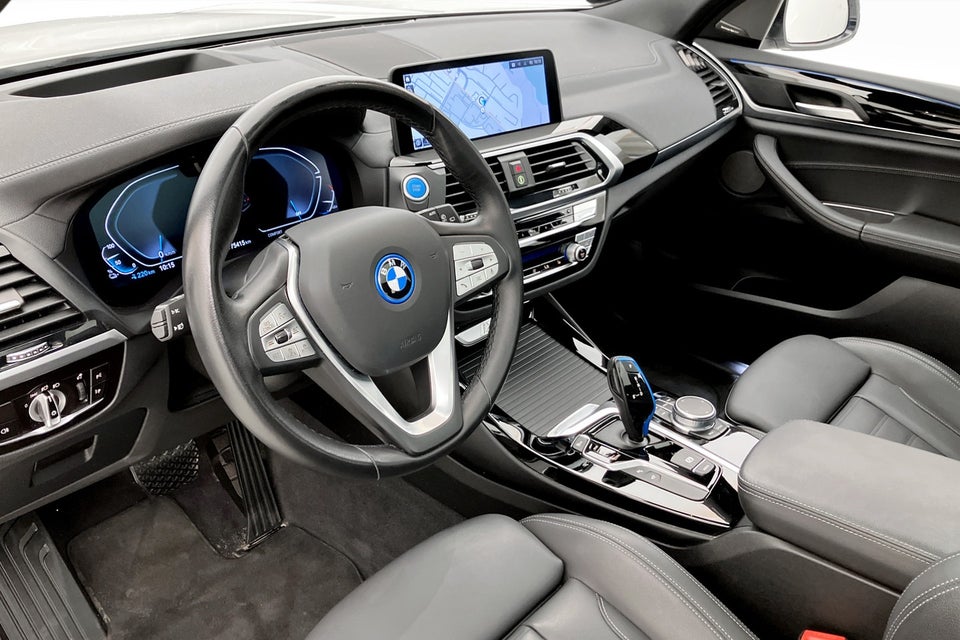 BMW iX3 Charged Plus 5d