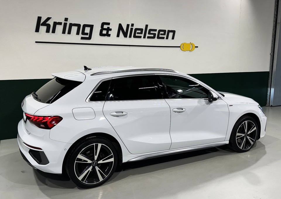 Audi A3 40 TFSi e S-line Sportback S-tr. 5d