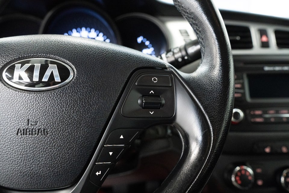 Kia Ceed 1,6 CRDi 128 Active SW 5d