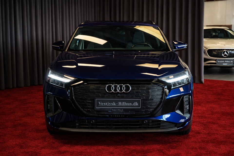 Audi Q4 e-tron 40 S-line 5d