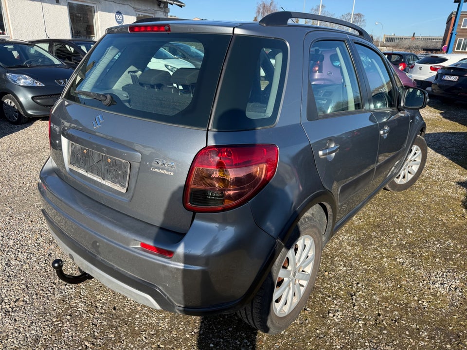 Suzuki SX4 1,6 CombiBack GLX 5d