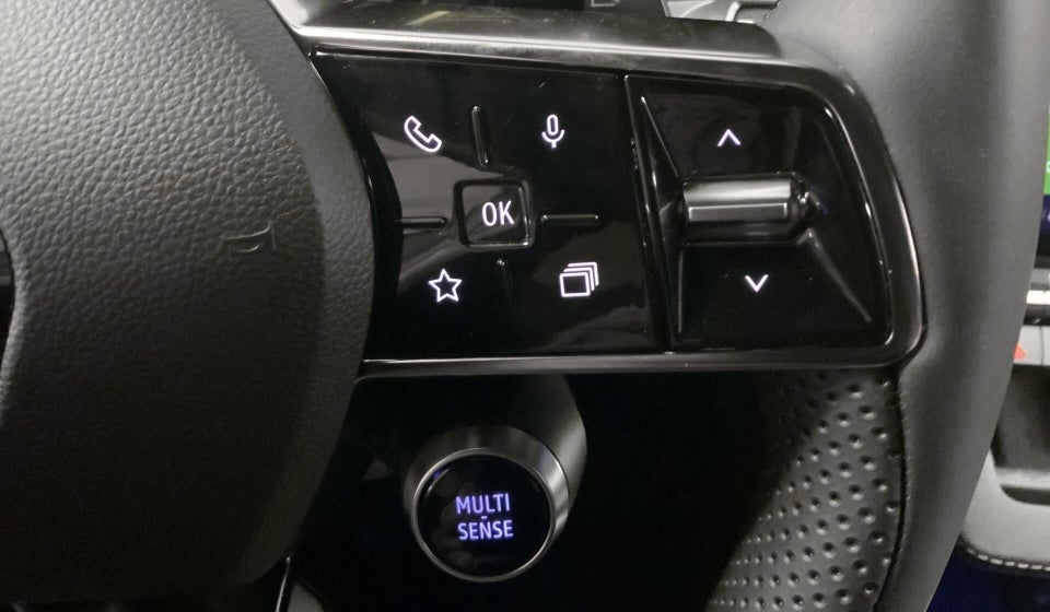 Renault 5 E-Tech 52 Techno 5d