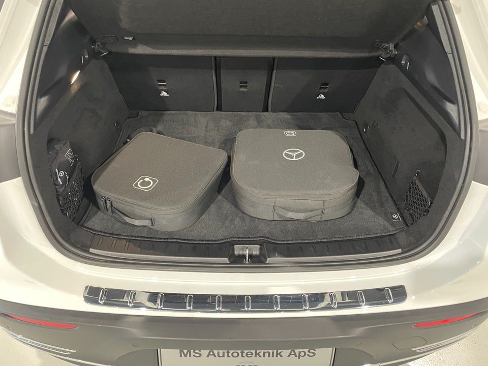 Mercedes EQA250 Progressive 5d