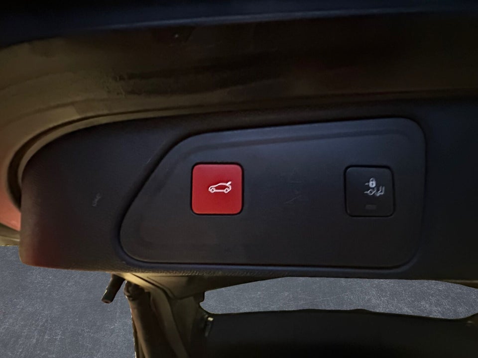 Peugeot 3008 1,6 Hybrid Allure Pack EAT8 5d