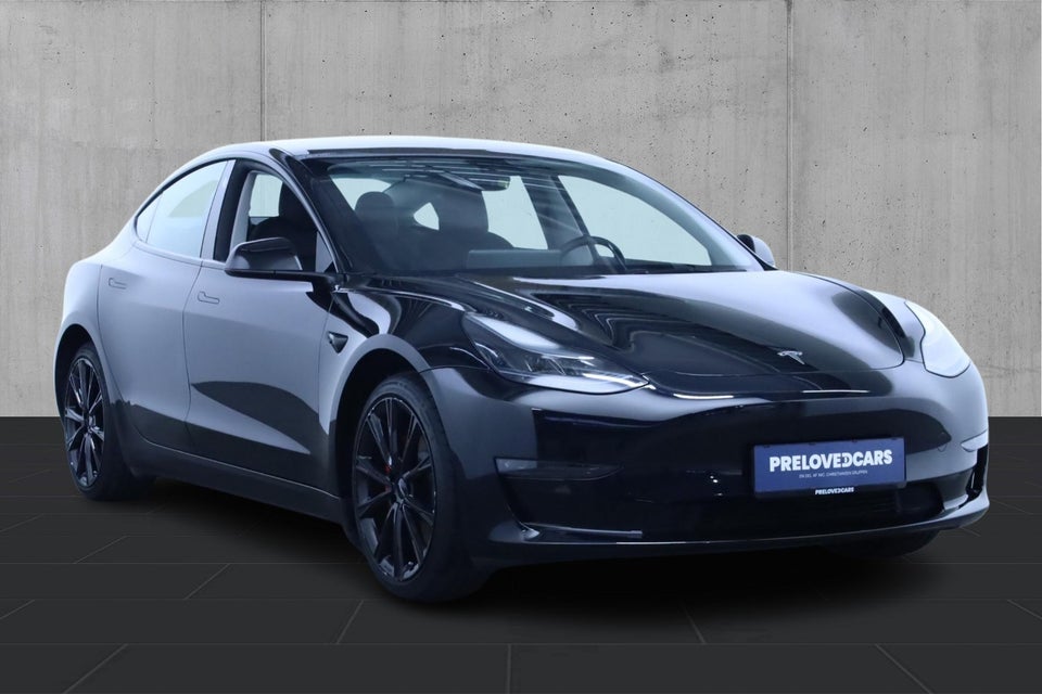 Tesla Model 3 Performance AWD 4d