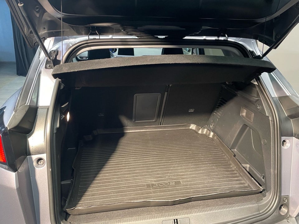 Peugeot 3008 1,6 BlueHDi 120 Allure 5d