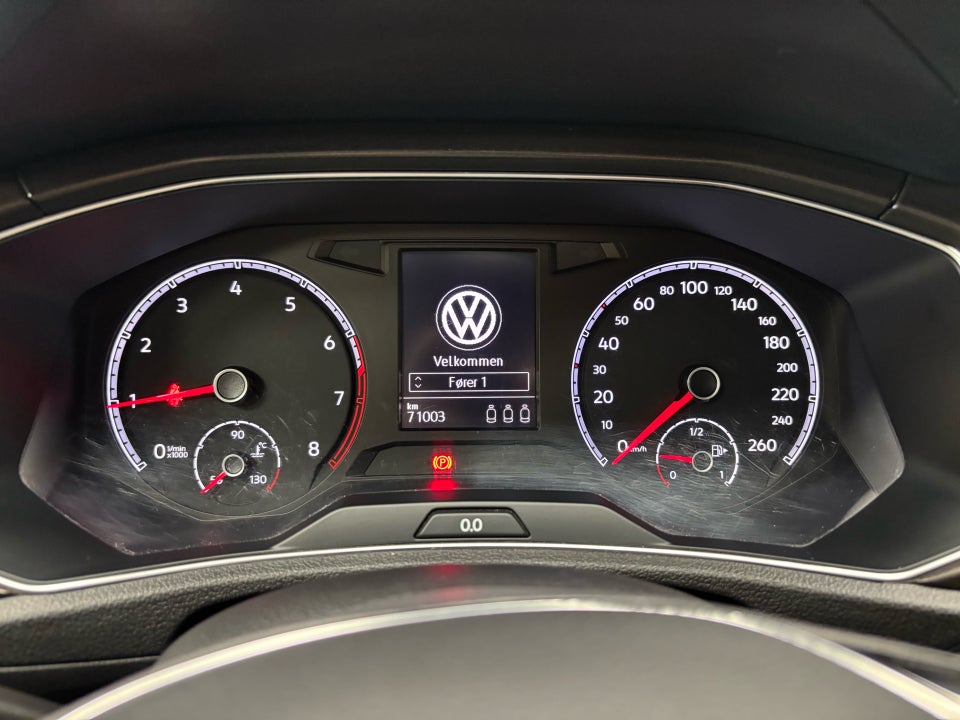 VW T-Roc 1,0 TSi 115 Style 5d