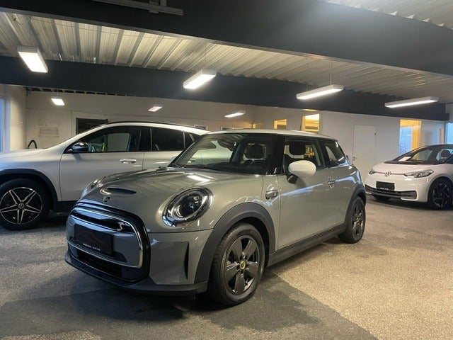 MINI Cooper SE Essential Trim 3d