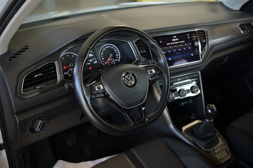VW T-Roc 1,0 TSi 115 Style 5d