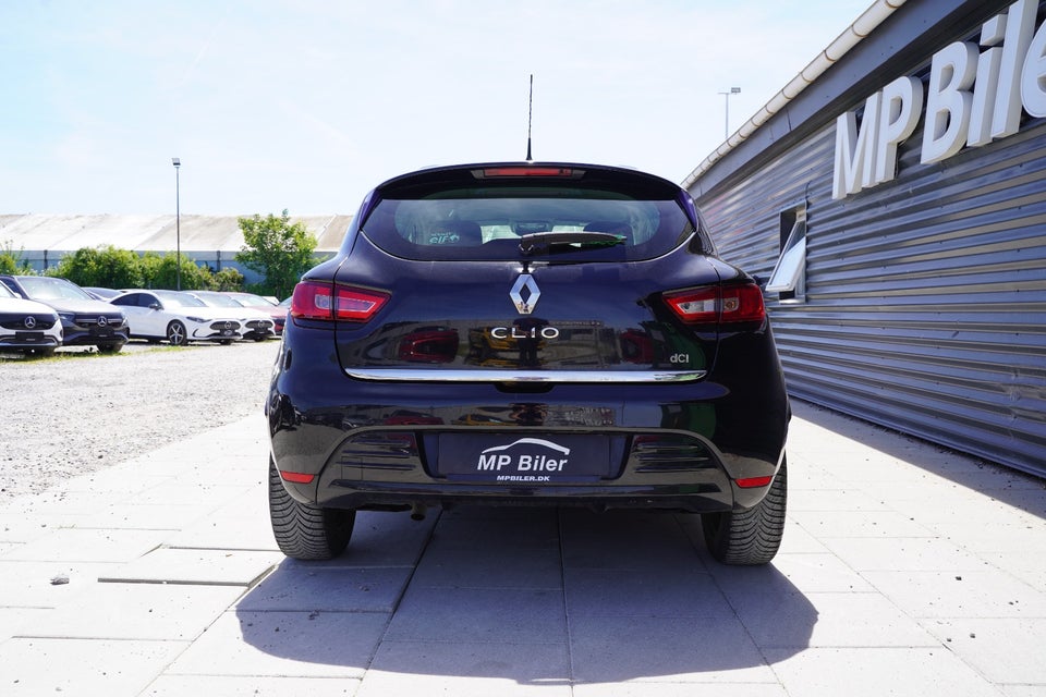 Renault Clio IV 1,5 dCi 90 Expression 5d