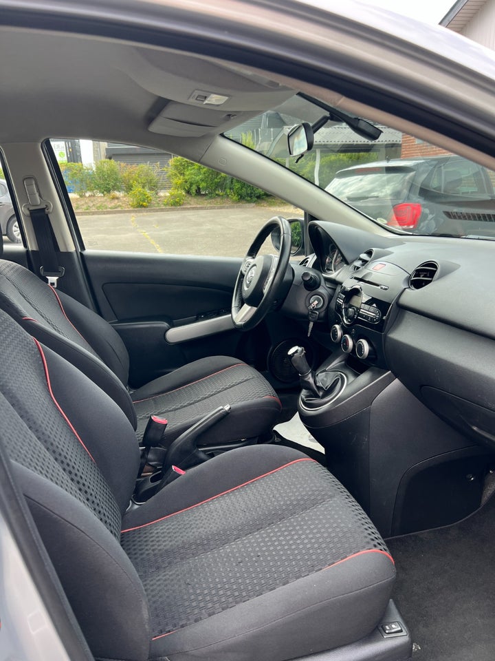 Mazda 2 1,6 DE 95 Advance 5d