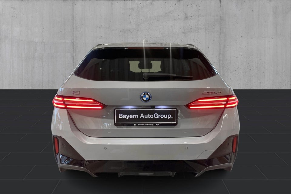 BMW i5 eDrive40 Touring M-Sport 5d