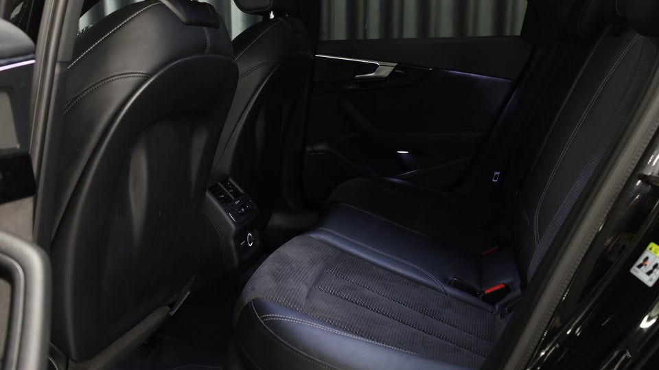 Audi A4 40 TFSi S-line Avant S-tr. 5d