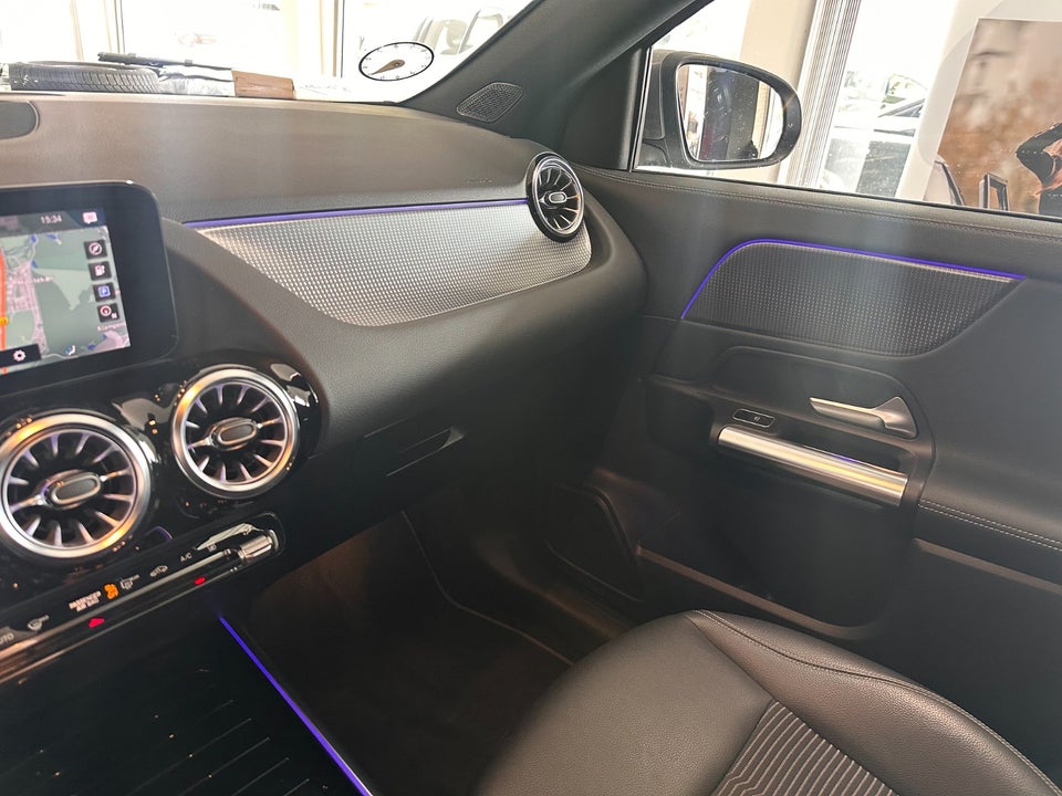 Mercedes EQA250 Progressive 5d