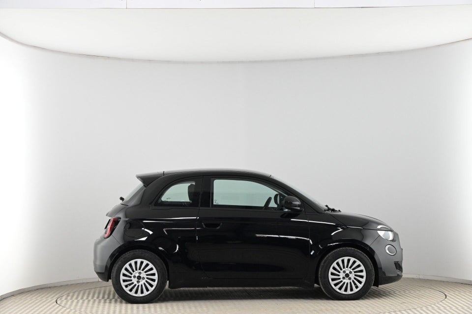 Fiat 500e 24 Action 3d