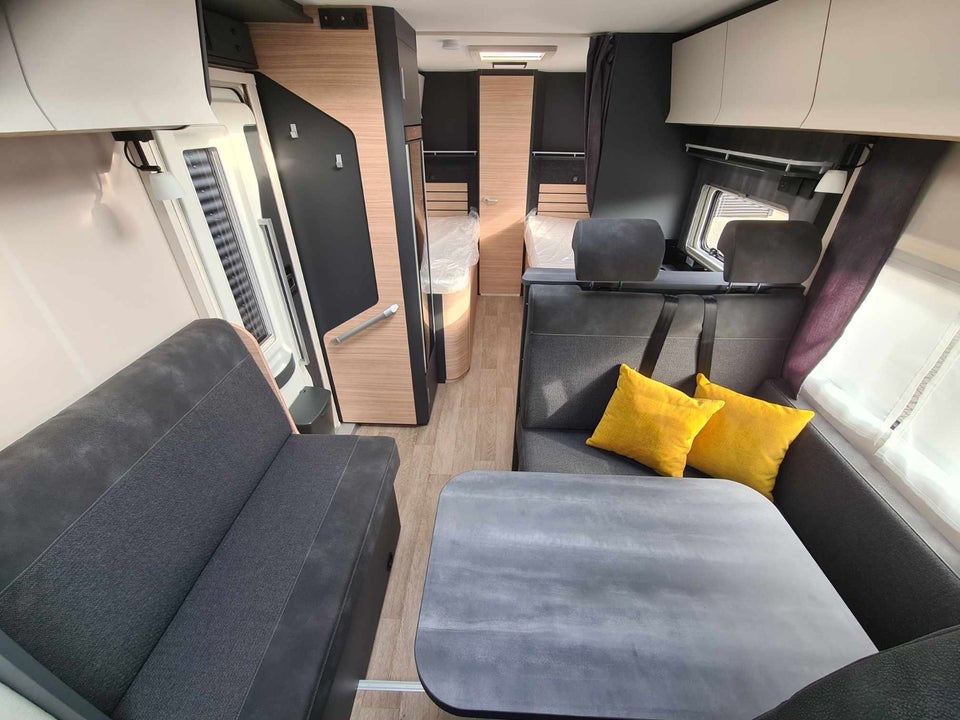 Hobby Optima De Luxe T70E 2,2 aut. 3d