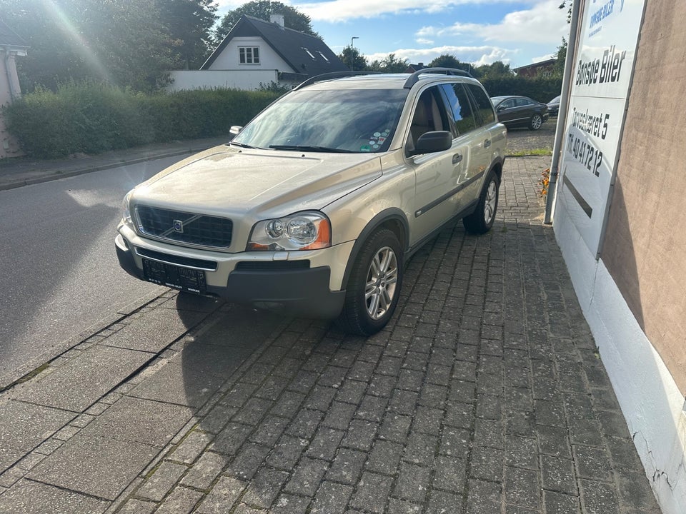 Volvo XC90 2,4 D5 185 Summum aut. AWD Van 5d