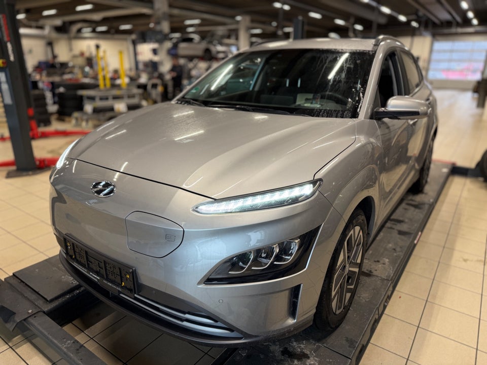 Hyundai Kona 64 EV Advanced 5d