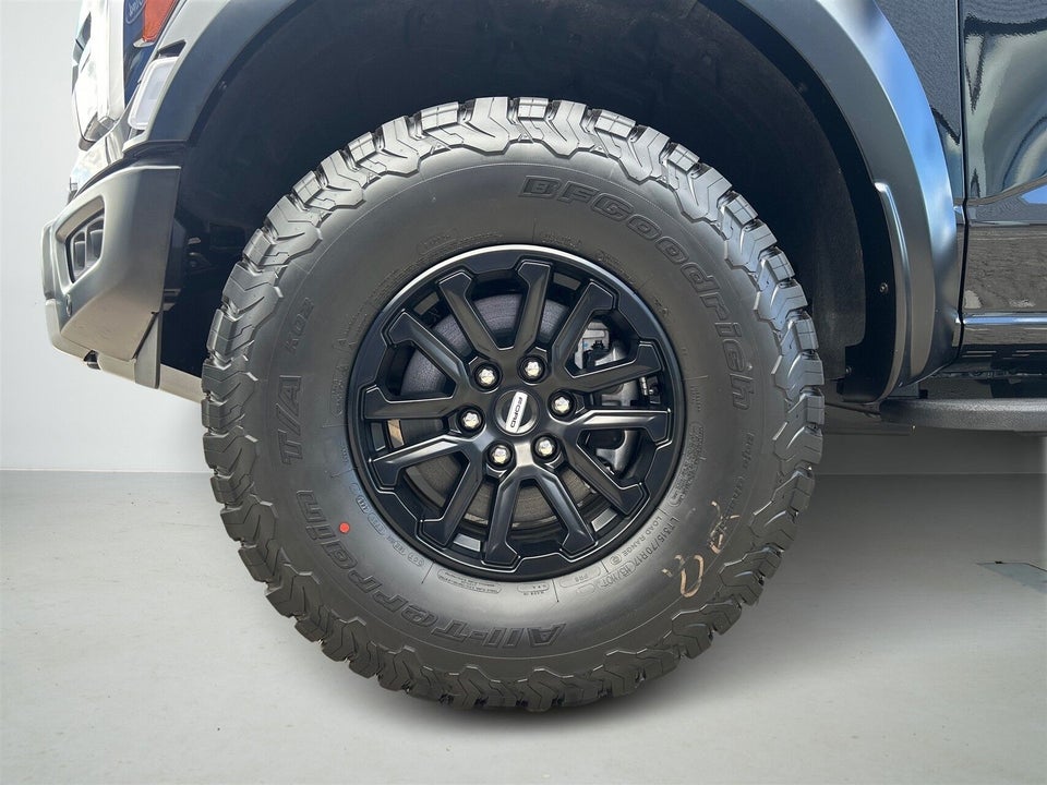 Ford F-150 3,5 EcoBoost Raptor Super Crew aut. 4x4 4d