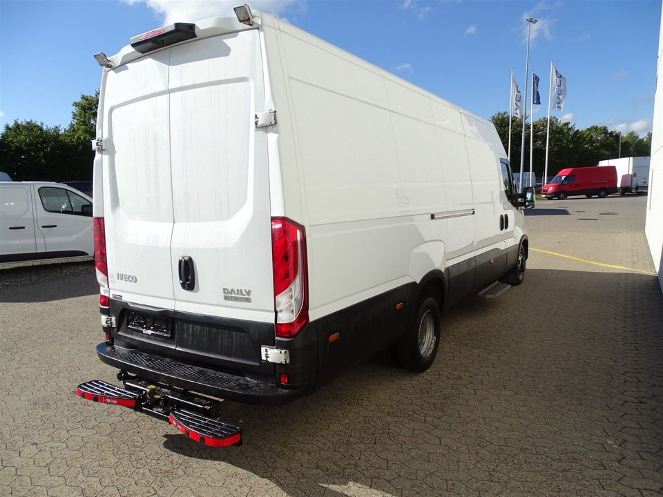 Iveco Daily 3,0 35C18 16m³ Van AG8