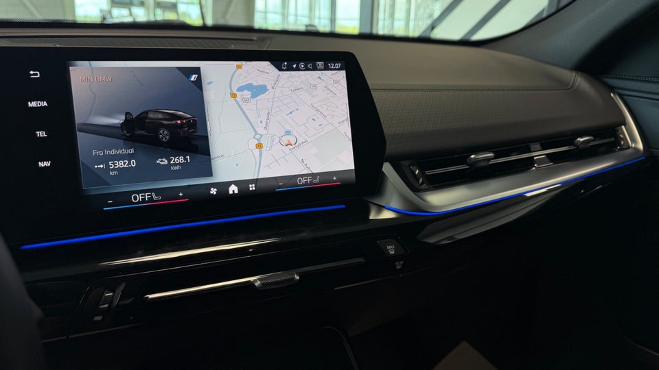 BMW iX2 eDrive20 Charged M-Sport 5d
