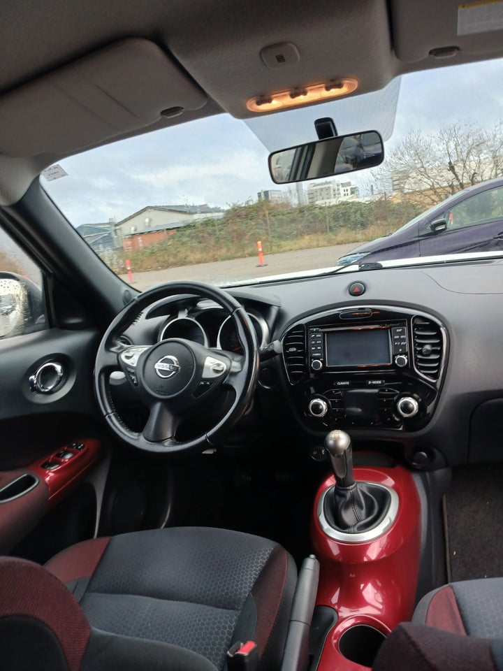 Nissan Juke 1,6 Tekna 5d