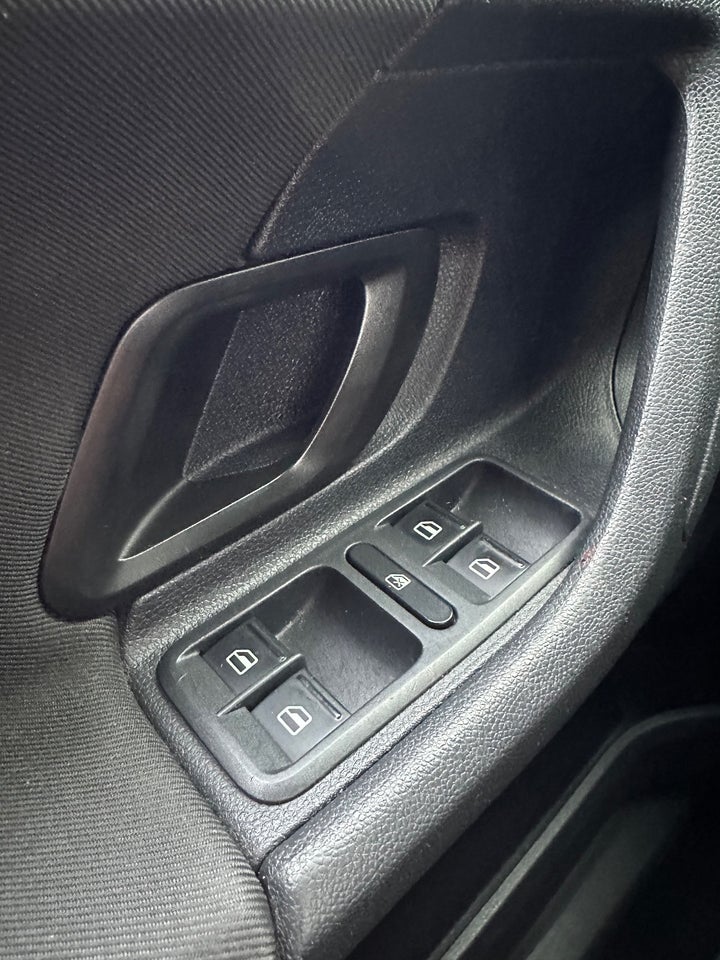 Skoda Fabia 1,2 TSi 105 Ambiente Combi DSG 5d