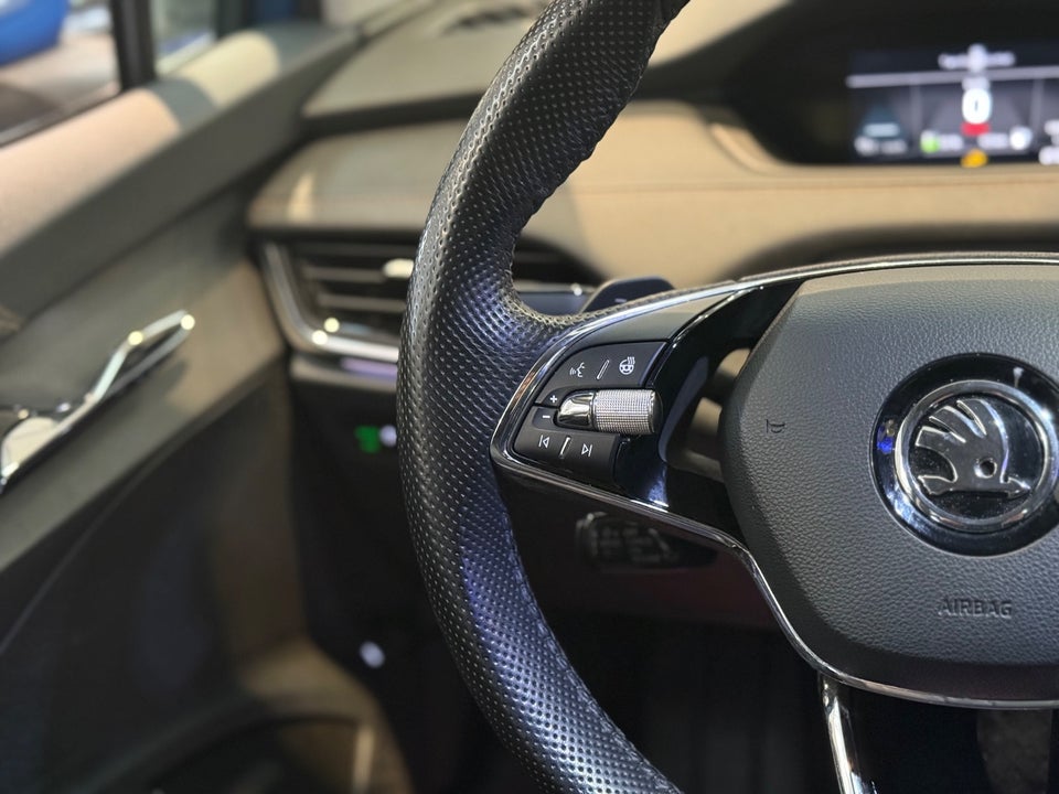 Skoda Enyaq 80 iV Suite 5d