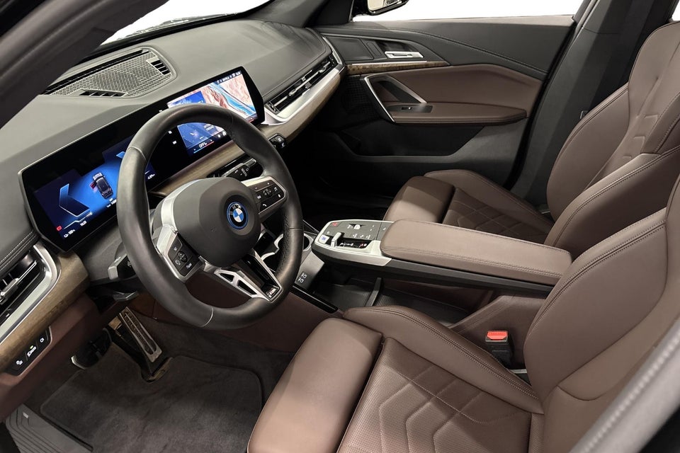 BMW iX1 eDrive20 M-Sport 5d