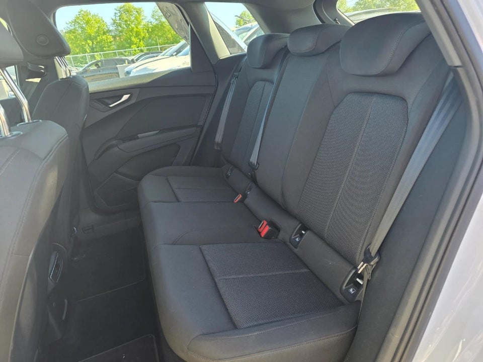 Audi Q4 e-tron 40 5d