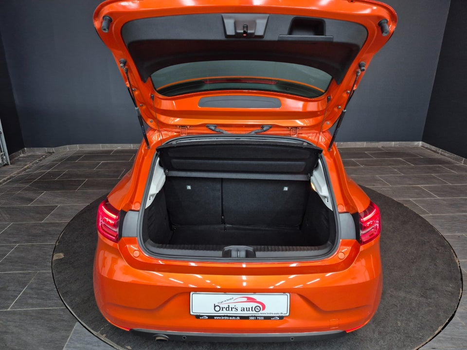 Renault Clio V 1,0 TCe 100 Intens 5d