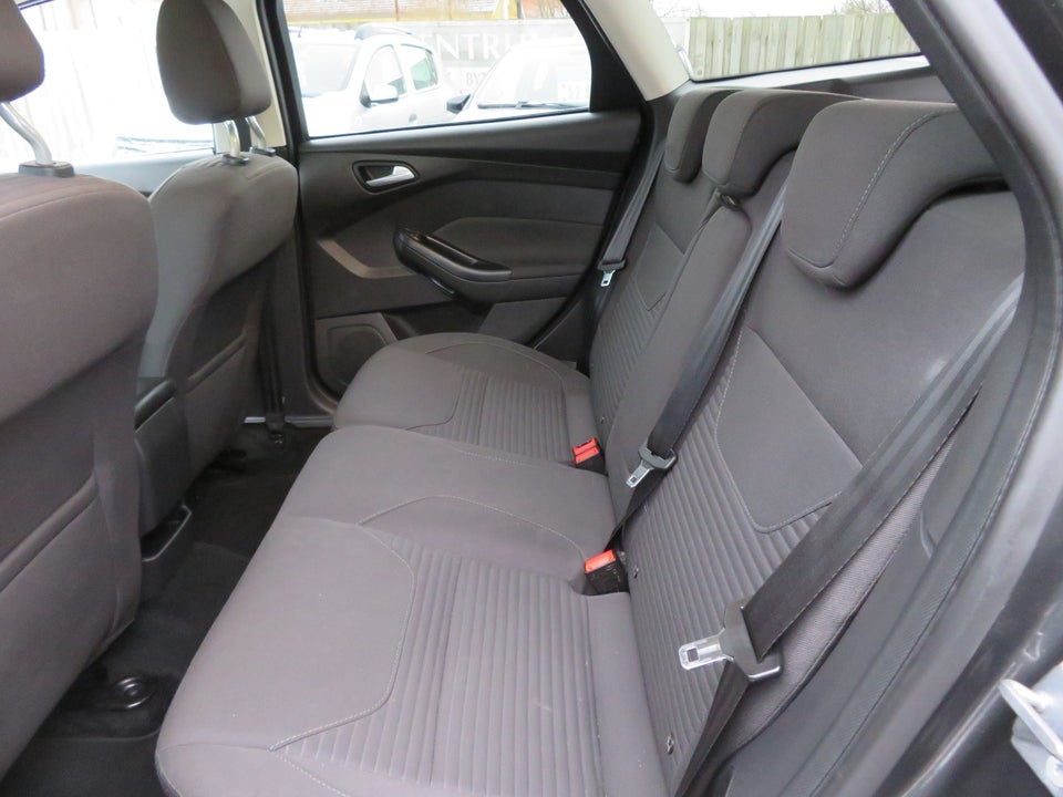 Ford Focus 1,0 SCTi 125 Titanium stc. 5d