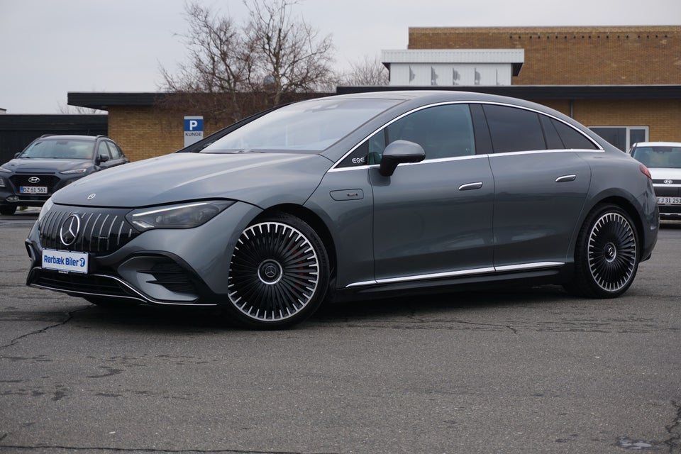 Mercedes EQE43 AMG 4Matic 4d