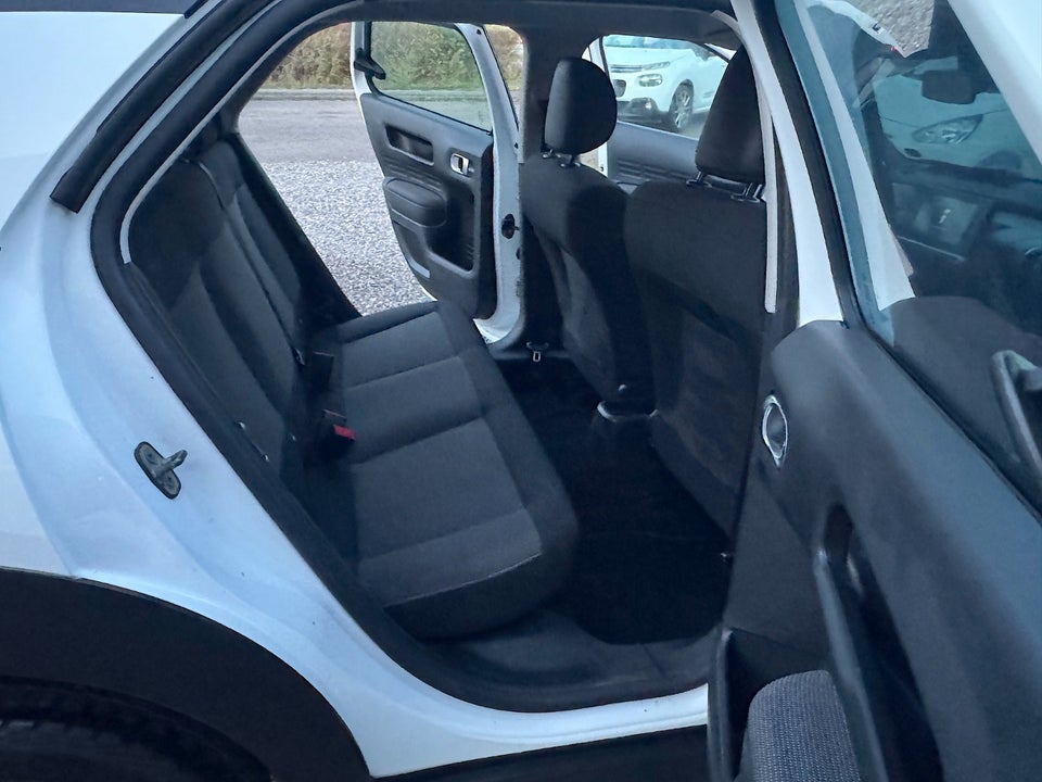 Citroën C4 Cactus 1,2 PureTech 82 Feel 5d