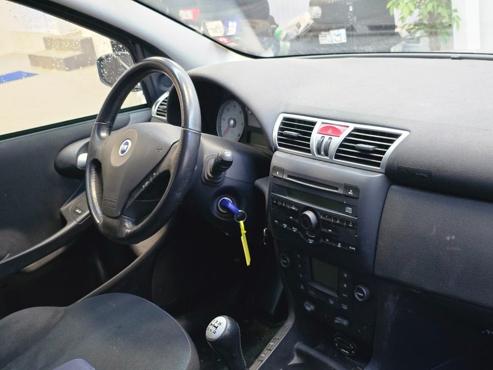 Fiat Stilo 1,9 JTD 120 Active stc. 5d