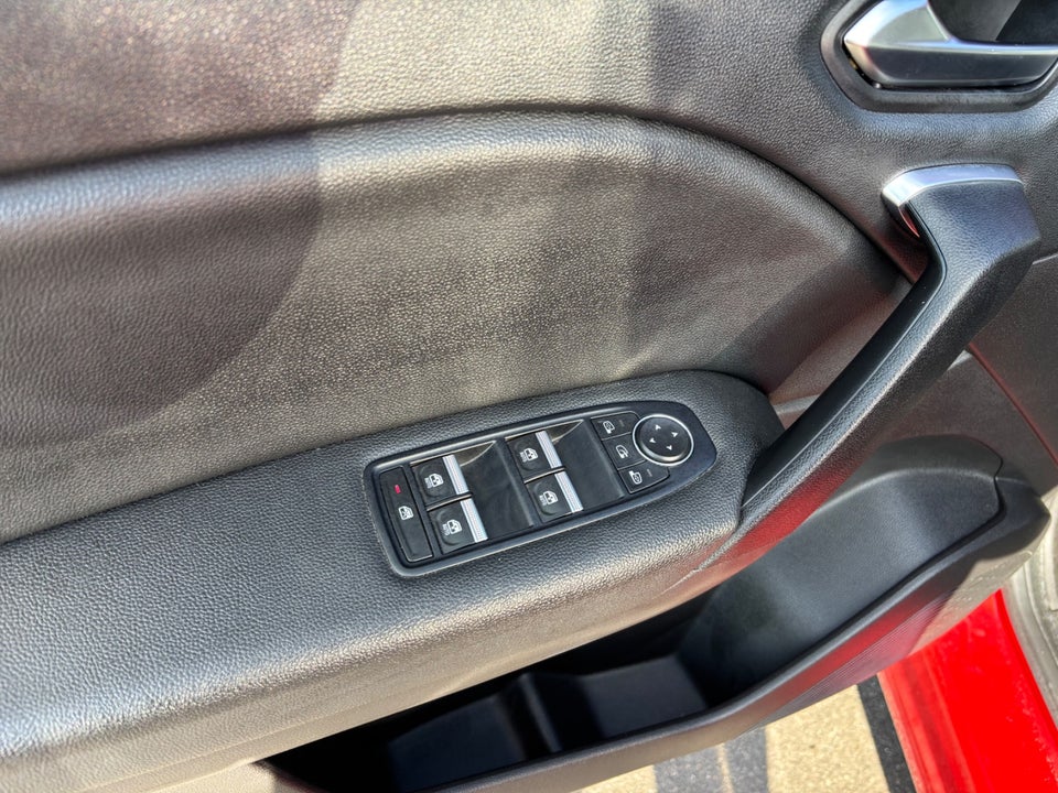 Renault Captur 1,6 E-Tech Intens 5d