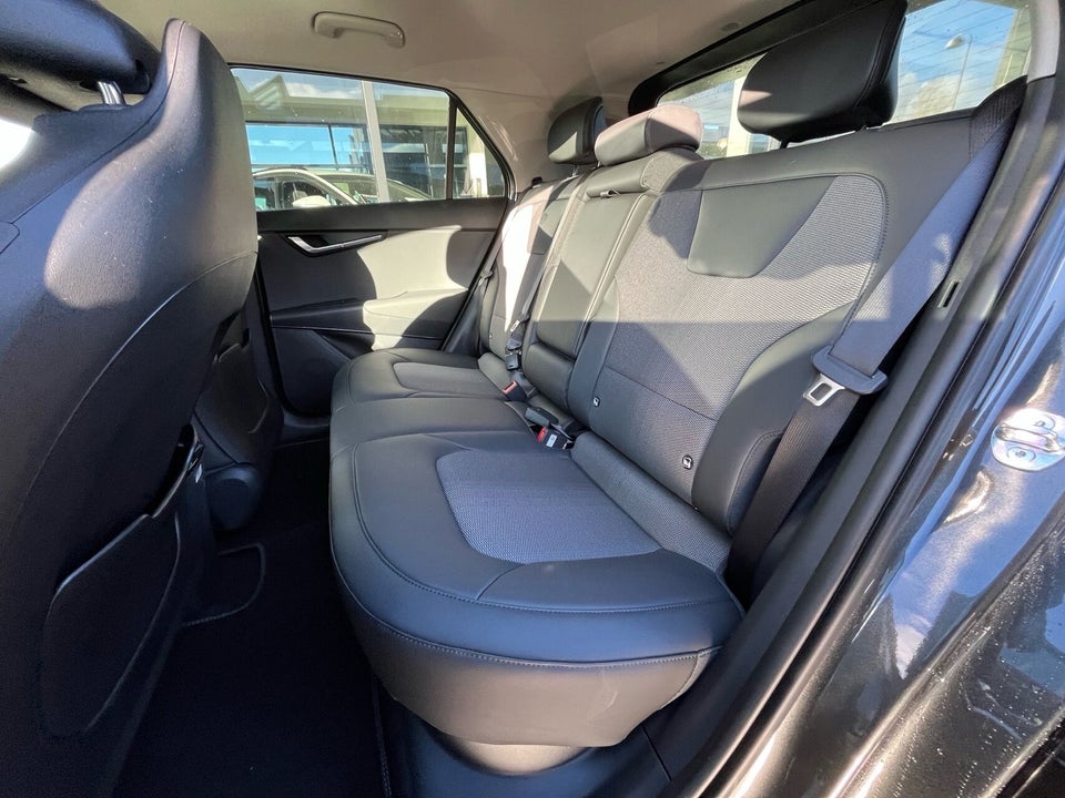 Kia Niro 64 EV Upgrade 5d