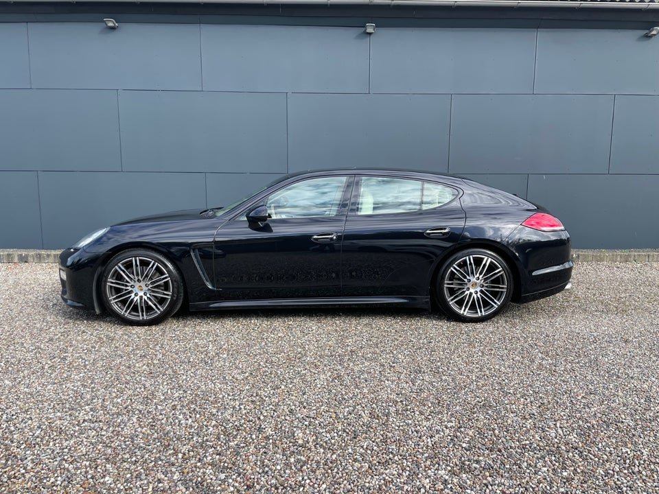 Porsche Panamera 4 3,6 PDK 5d