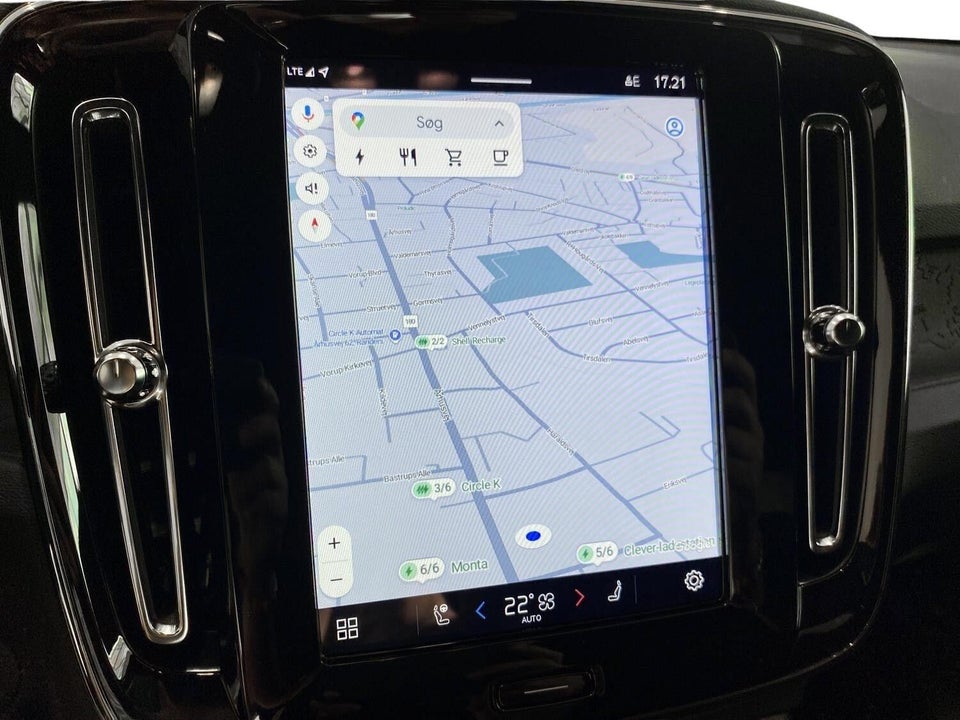 Volvo EX40 Extended Range Plus 5d