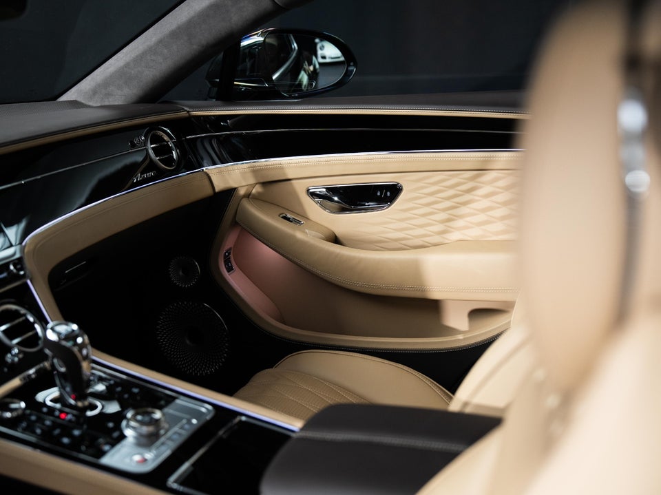 Bentley Continental GT 4,0 V8 Hybrid Azure aut. 2d