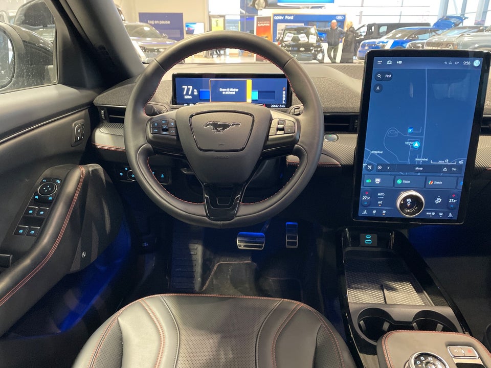 Ford Mustang Mach-E 98 Premium Extended Range AWD 5d