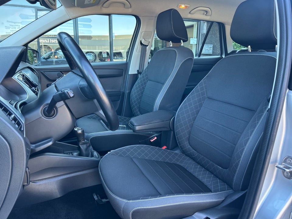 Skoda Fabia 1,0 MPi 60 Ambition Combi 5d