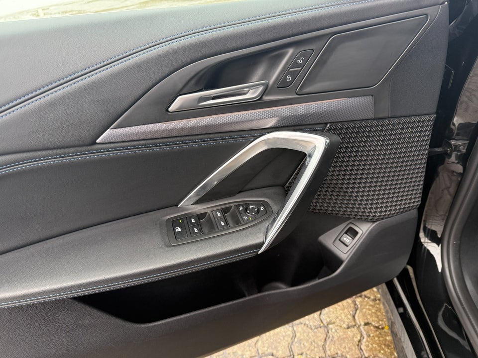 BMW iX1 eDrive20 M-Sport 5d