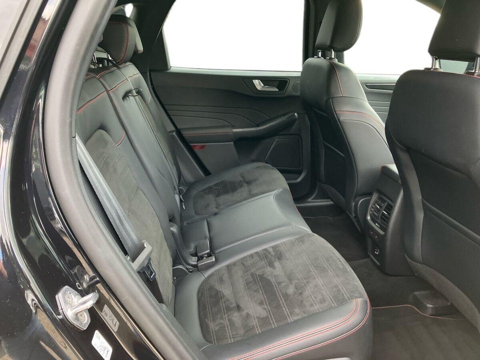 Ford Kuga 2,5 PHEV ST-Line X CVT 5d