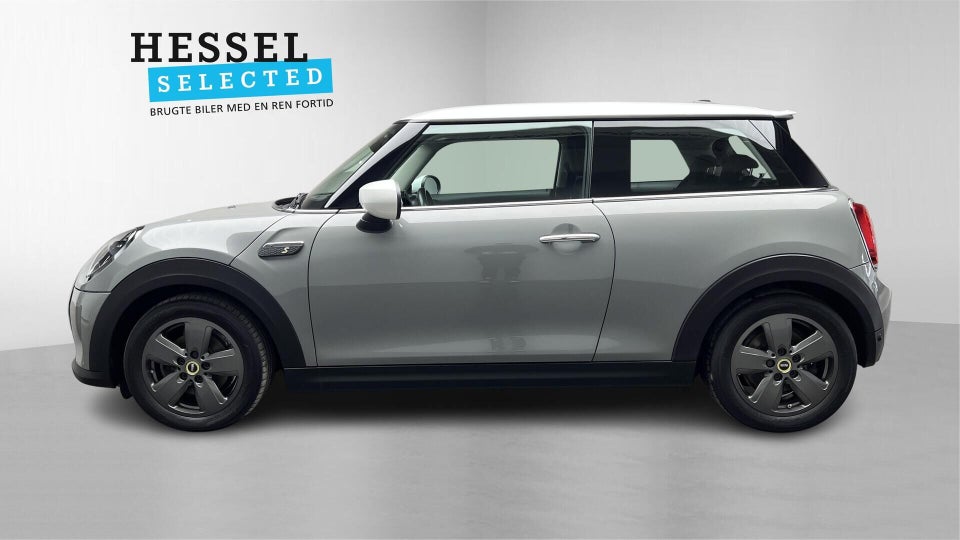 MINI Cooper SE Essential 3d