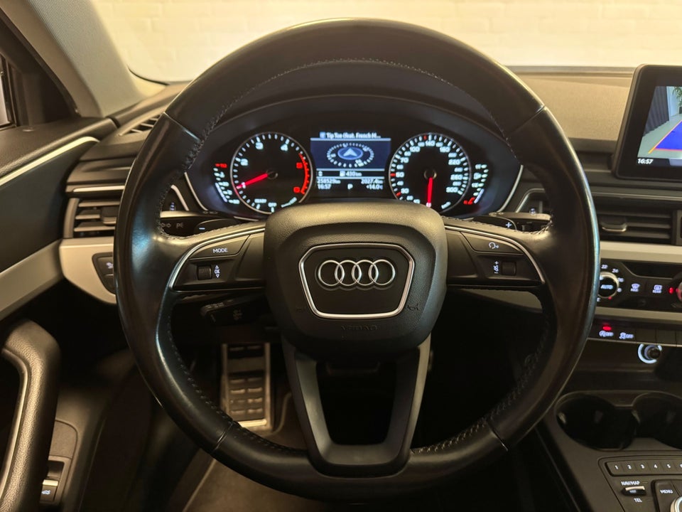 Audi A4 2,0 TDi 150 Avant S-tr. 5d